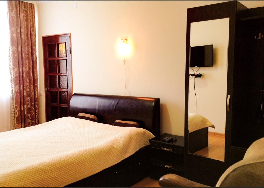 Lelis Guest House Sighnaghi Luaran gambar