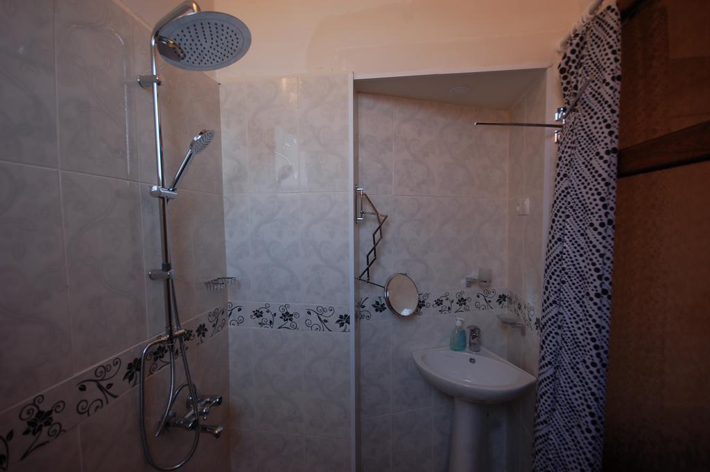 Lelis Guest House Sighnaghi Luaran gambar